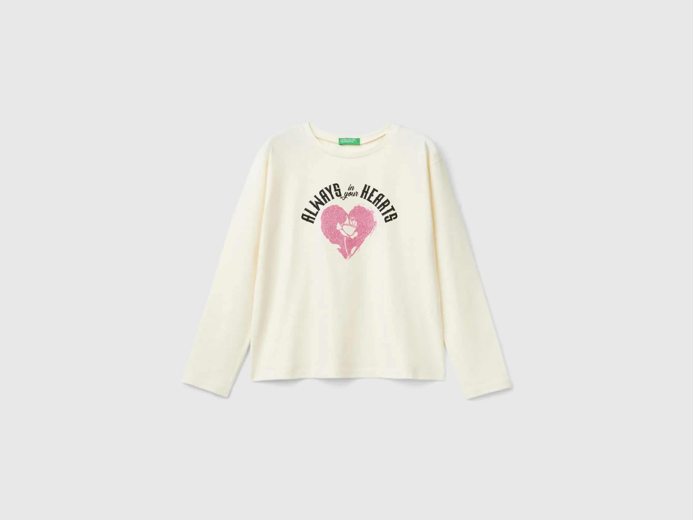 T-shirt with glittery print
