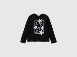 T-shirt with glittery print