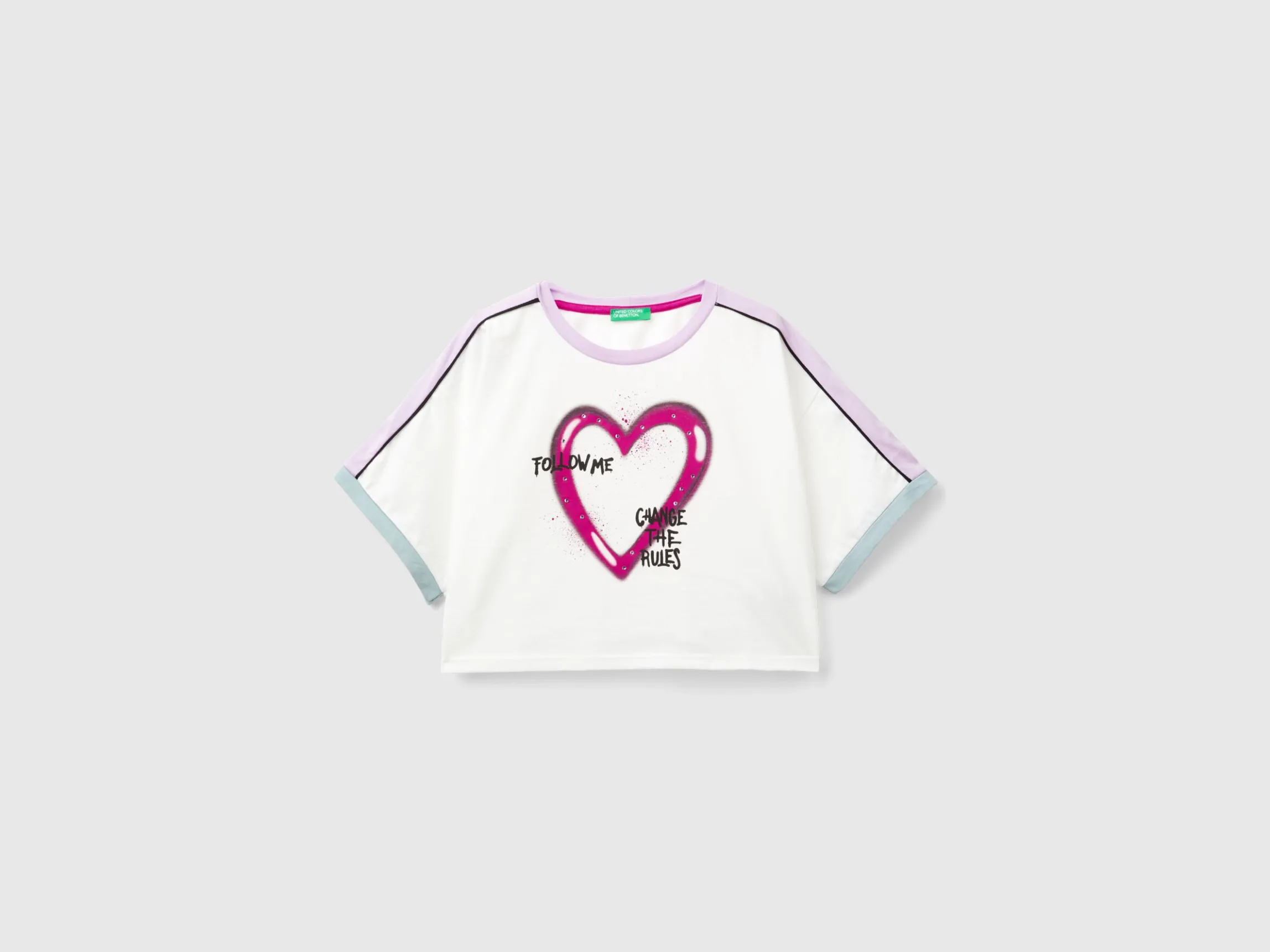 T-shirt with graffiti print and rhinestone