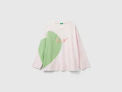 T-shirt with heart print