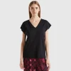 T-shirt with kimono sleeves