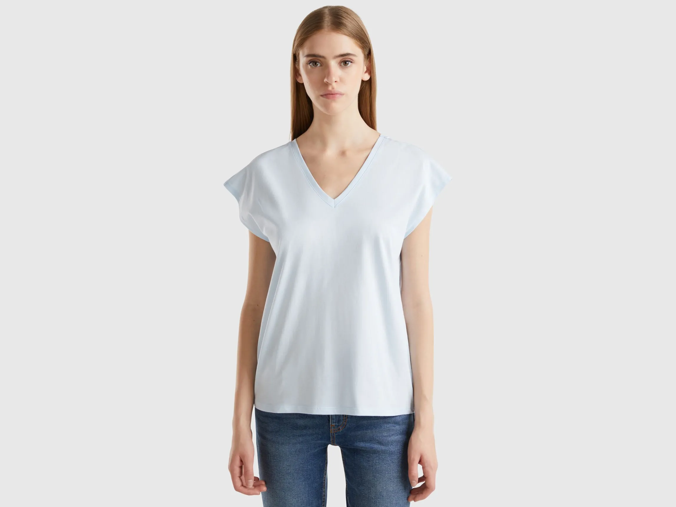 T-shirt with kimono sleeves