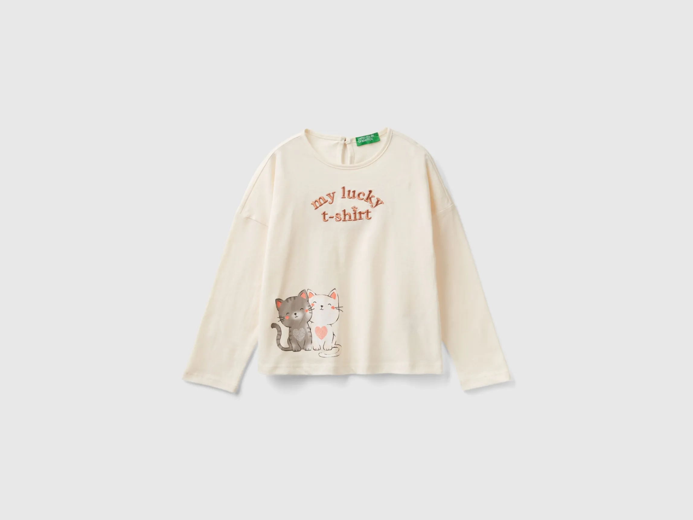 T-shirt with kitten print