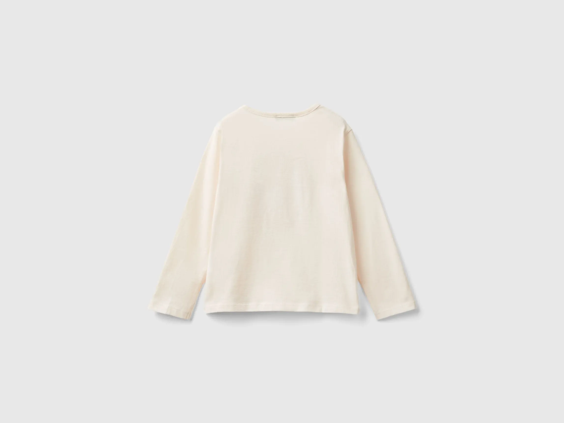 T-shirt with petal effect applique