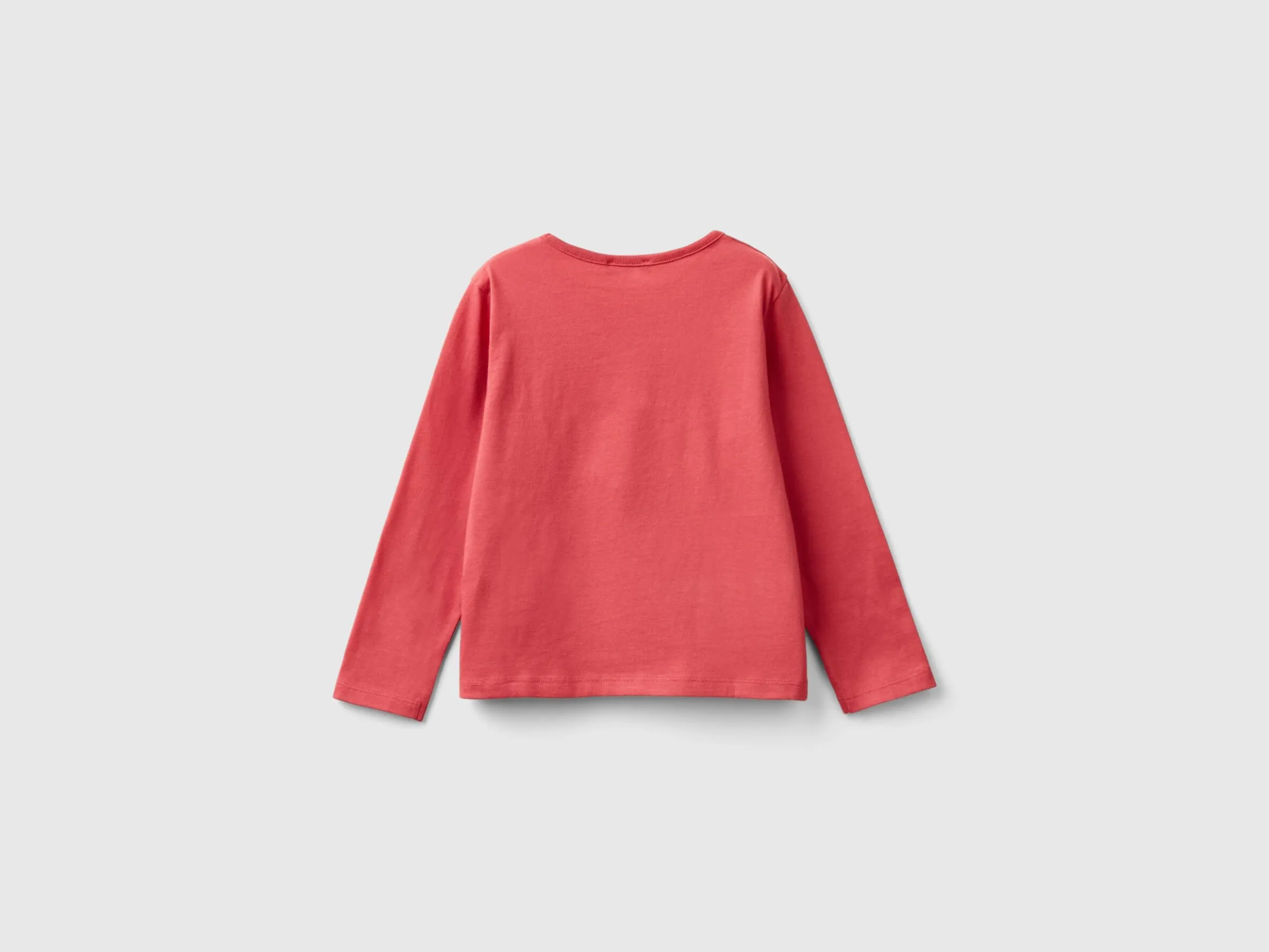 T-shirt with petal effect applique