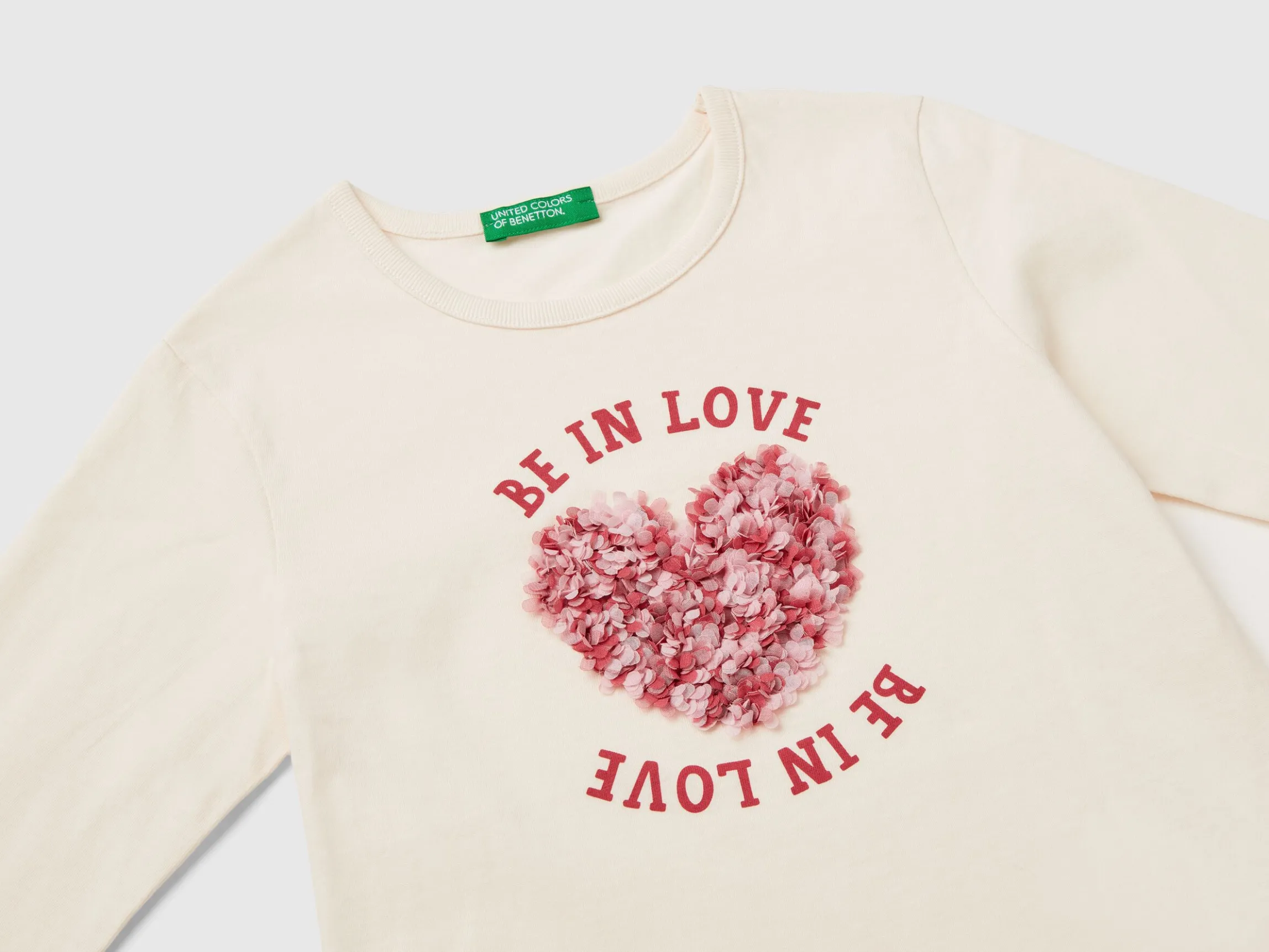 T-shirt with petal effect applique