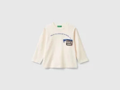 T-shirt with print and applique