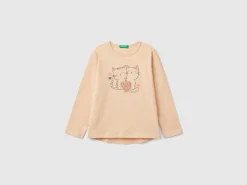 T-shirt with print and sequins