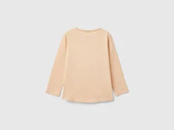 T-shirt with print and sequins