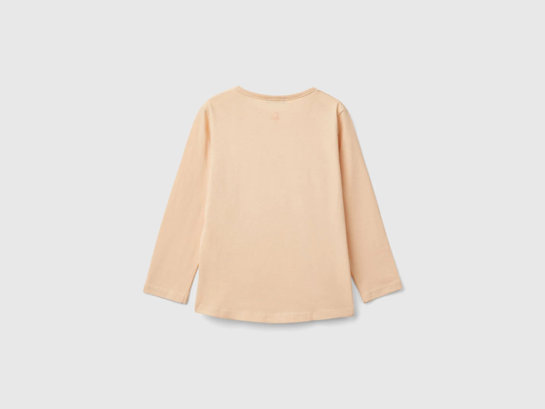 T-shirt with print and sequins