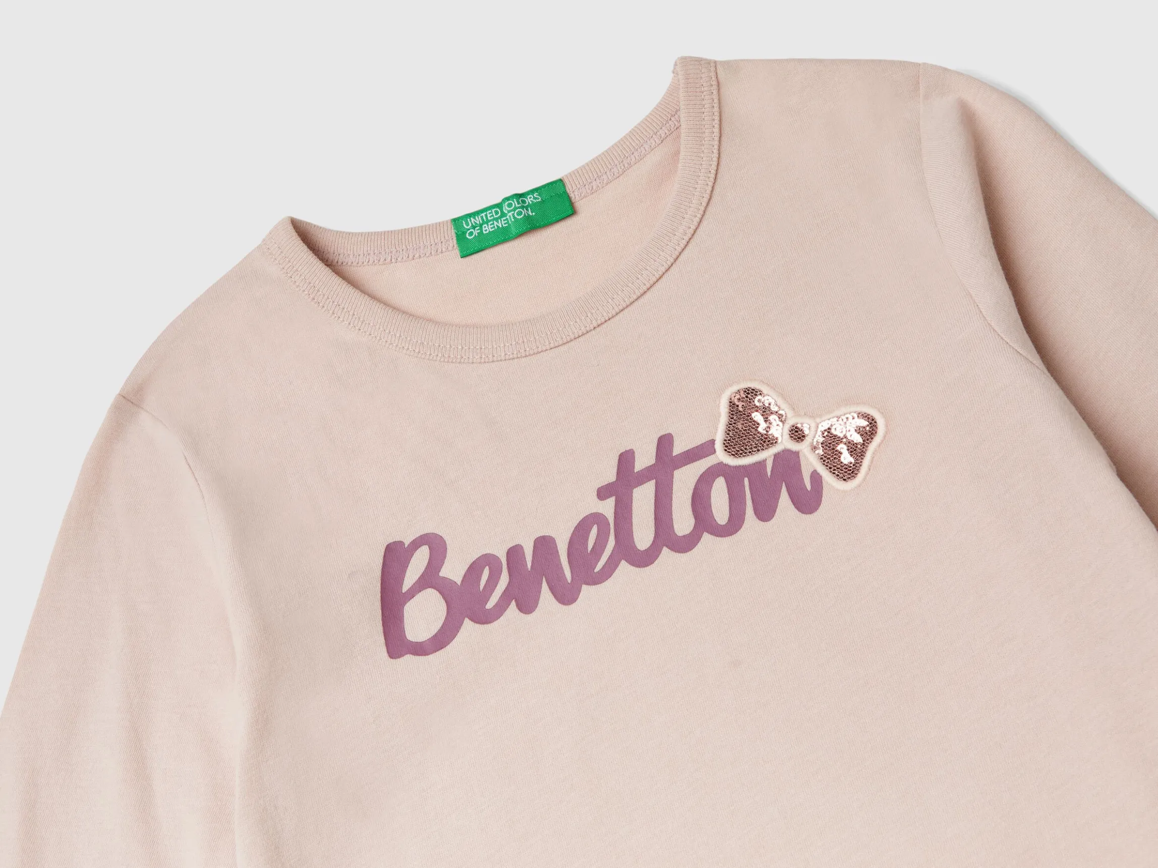 T-shirt with print and sequins