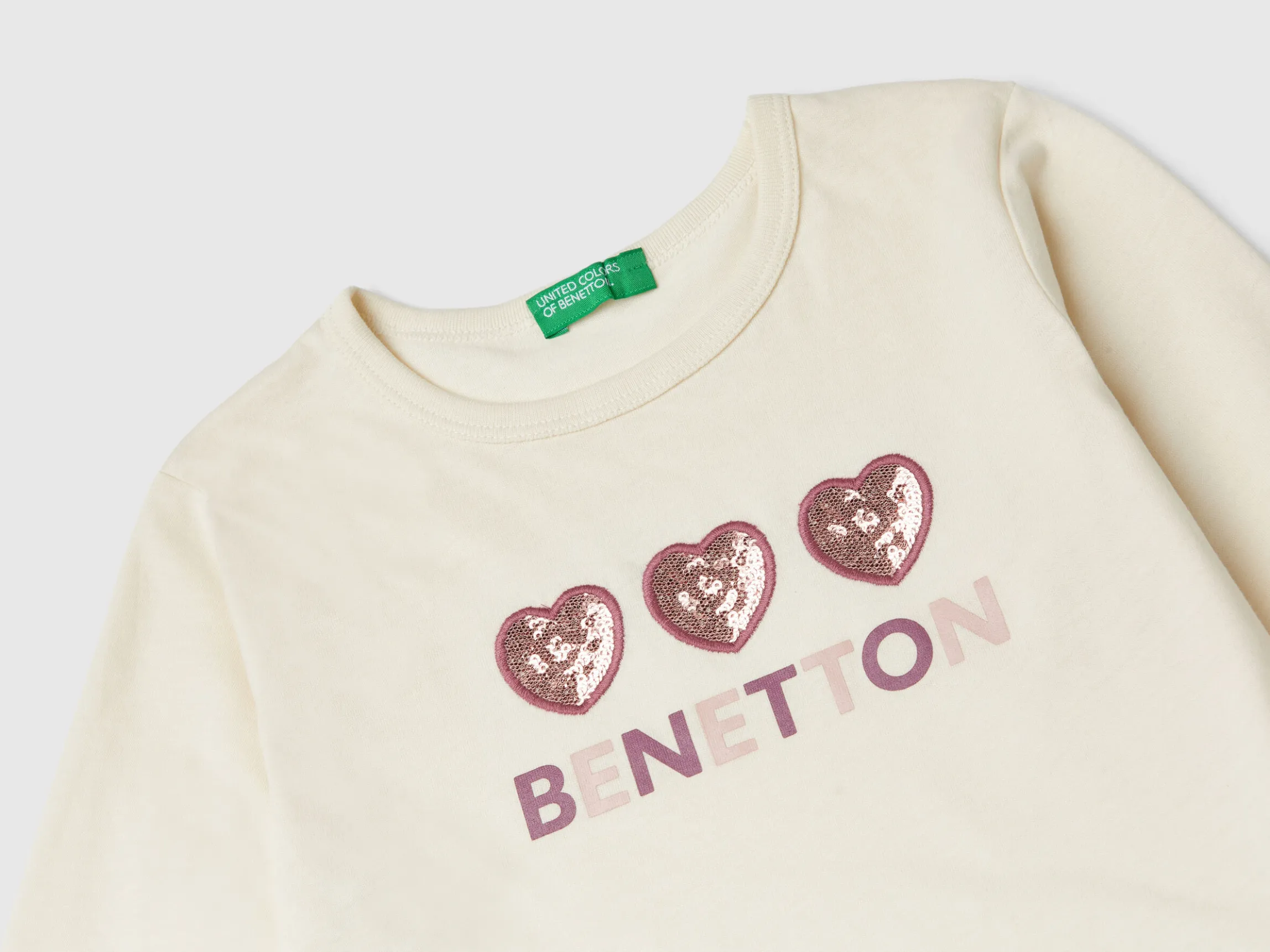 T-shirt with print and sequins