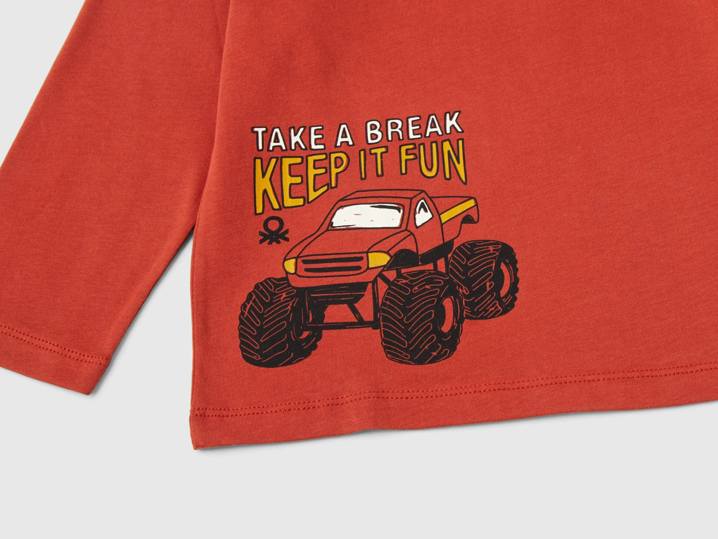 T-shirt with print in warm organic cotton