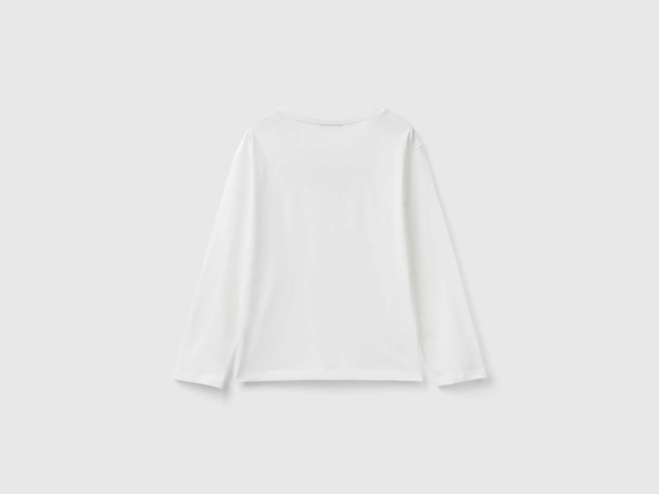 T-shirt with rhinestone logo