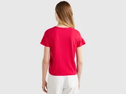 T-shirt with ruffled sleeves