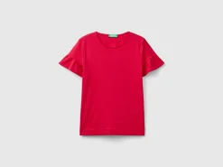 T-shirt with ruffled sleeves