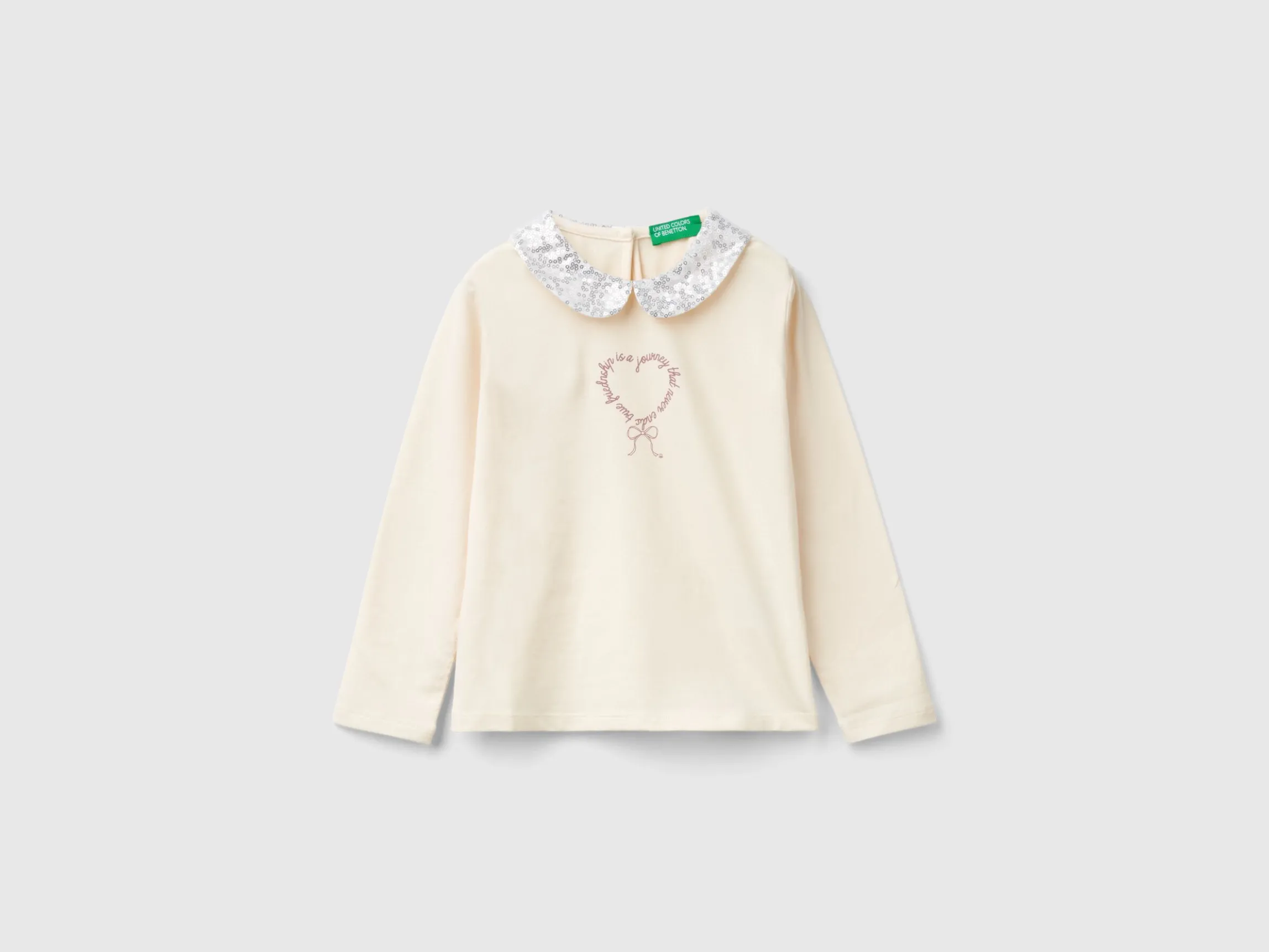 T-shirt with sequin collar
