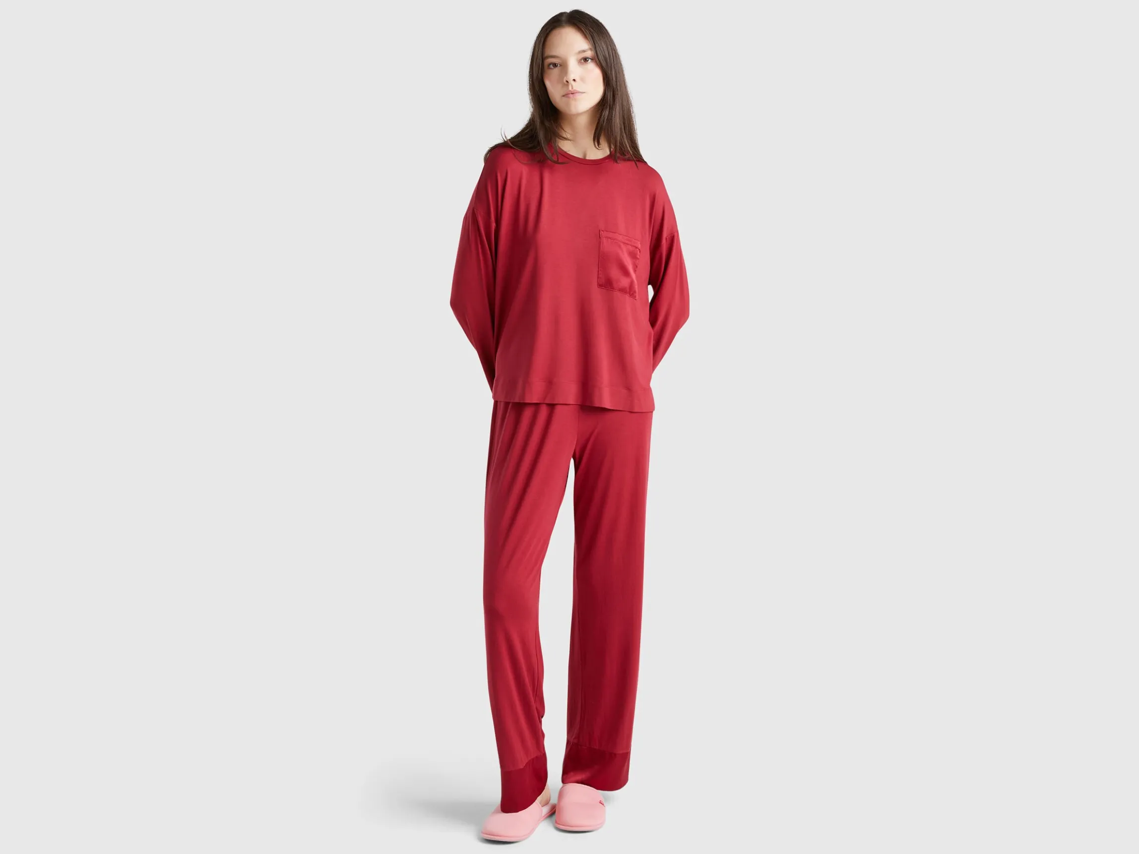 T-shirt with silk pocket