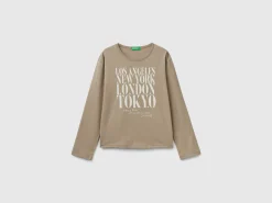 T-shirt with slogan print