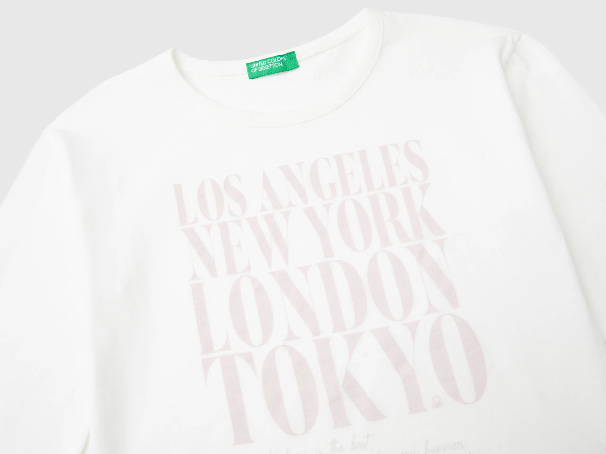 T-shirt with slogan print