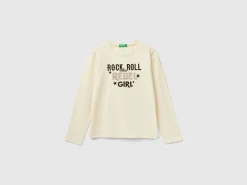 T-shirt with stud applique