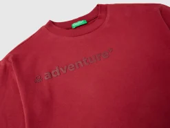 T-shirt with thick print