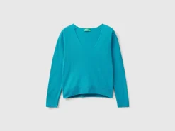 Turquoise V-neck sweater in pure Merino wool
