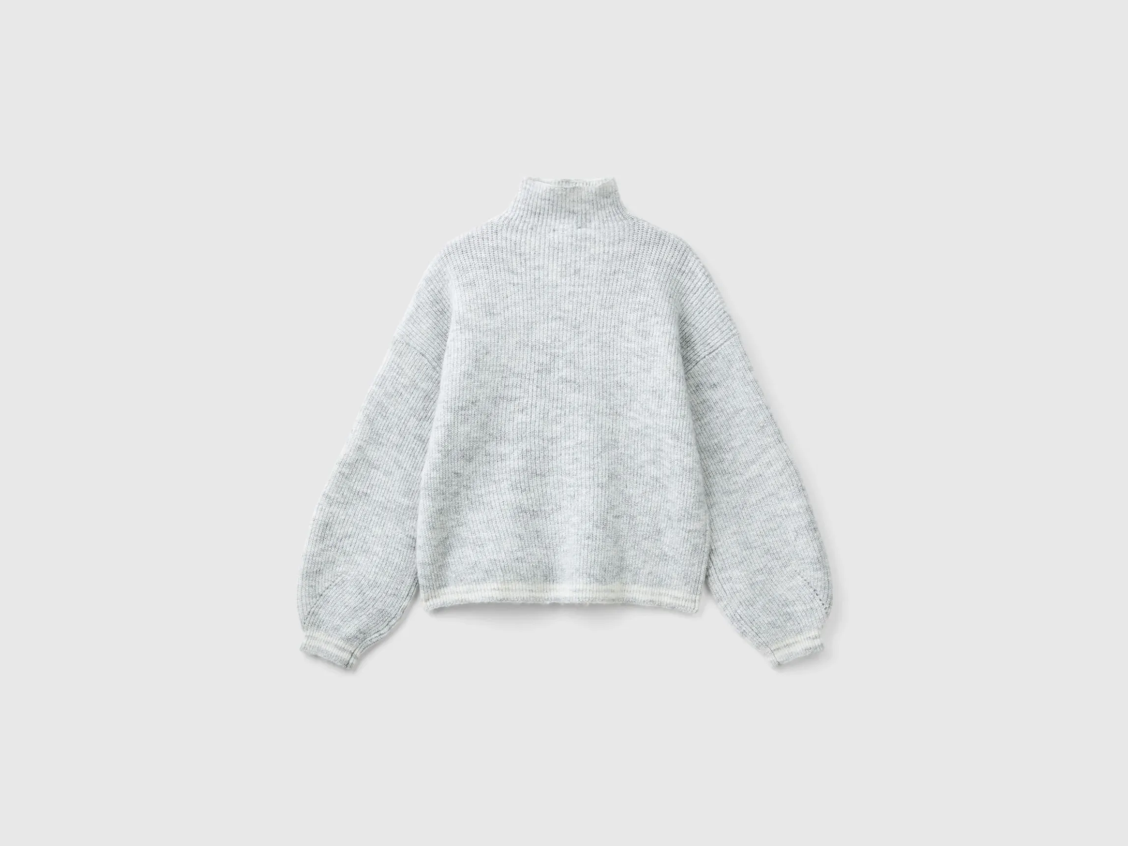 Turtle neck sweater in wool blend