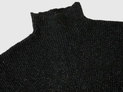Turtle neck sweater in wool blend