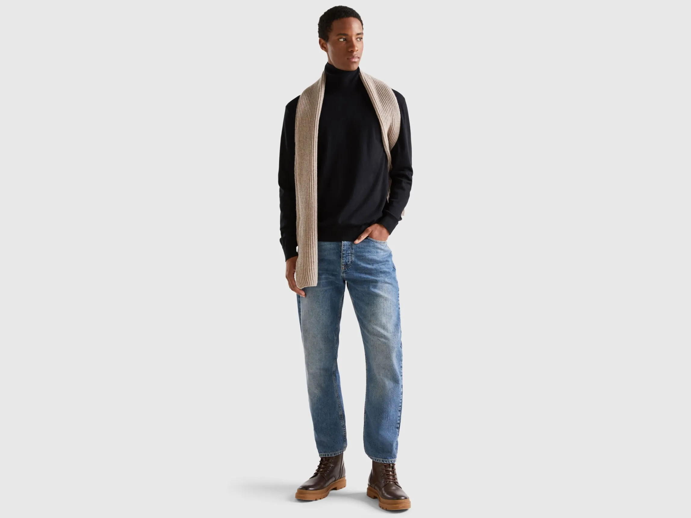 Turtleneck in lightweight cotton blend