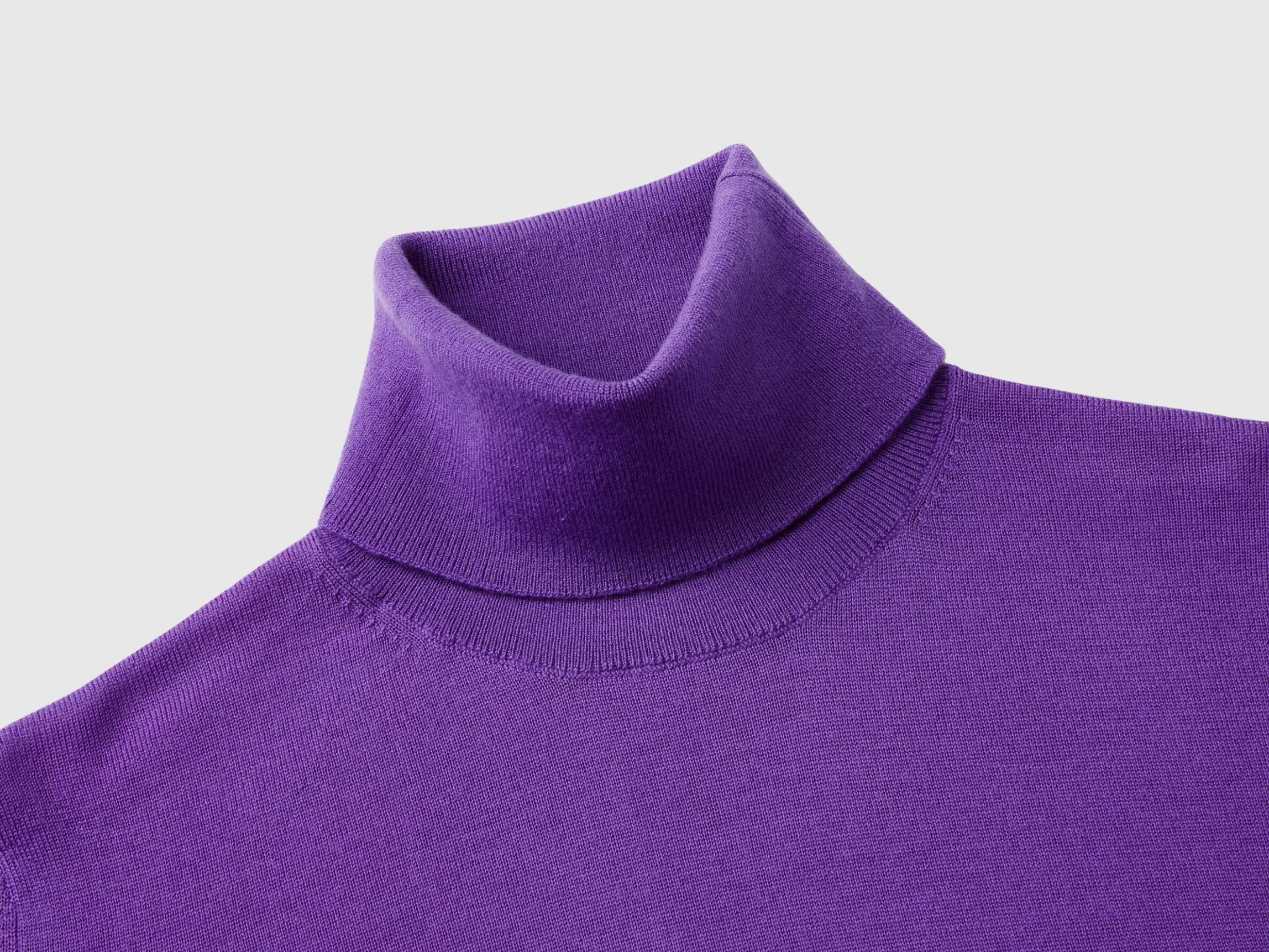Turtleneck in pure Merino wool