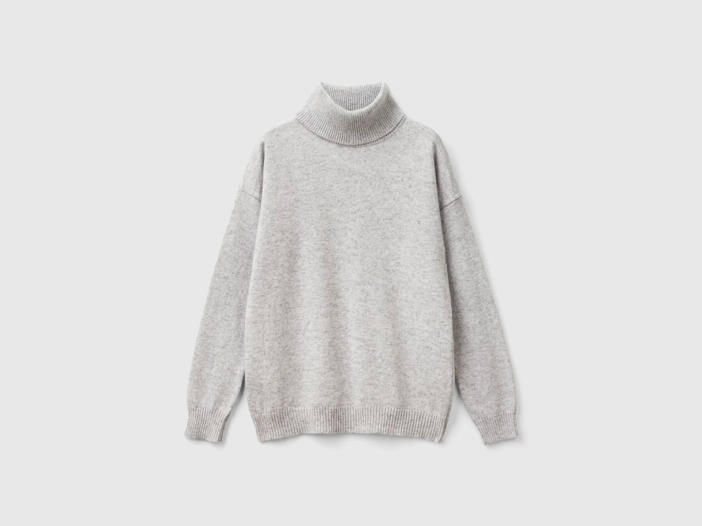 Turtleneck sweater in cashmere and wool blend