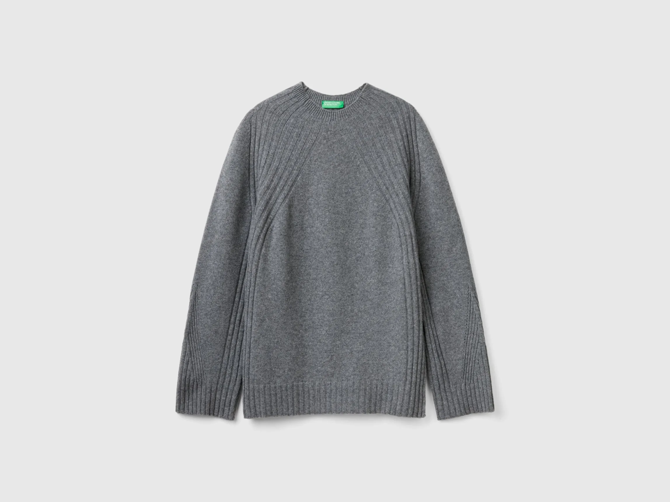 Turtleneck sweater with slits