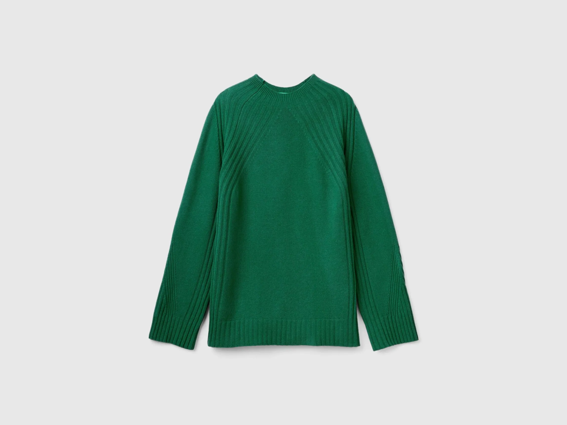 Turtleneck sweater with slits