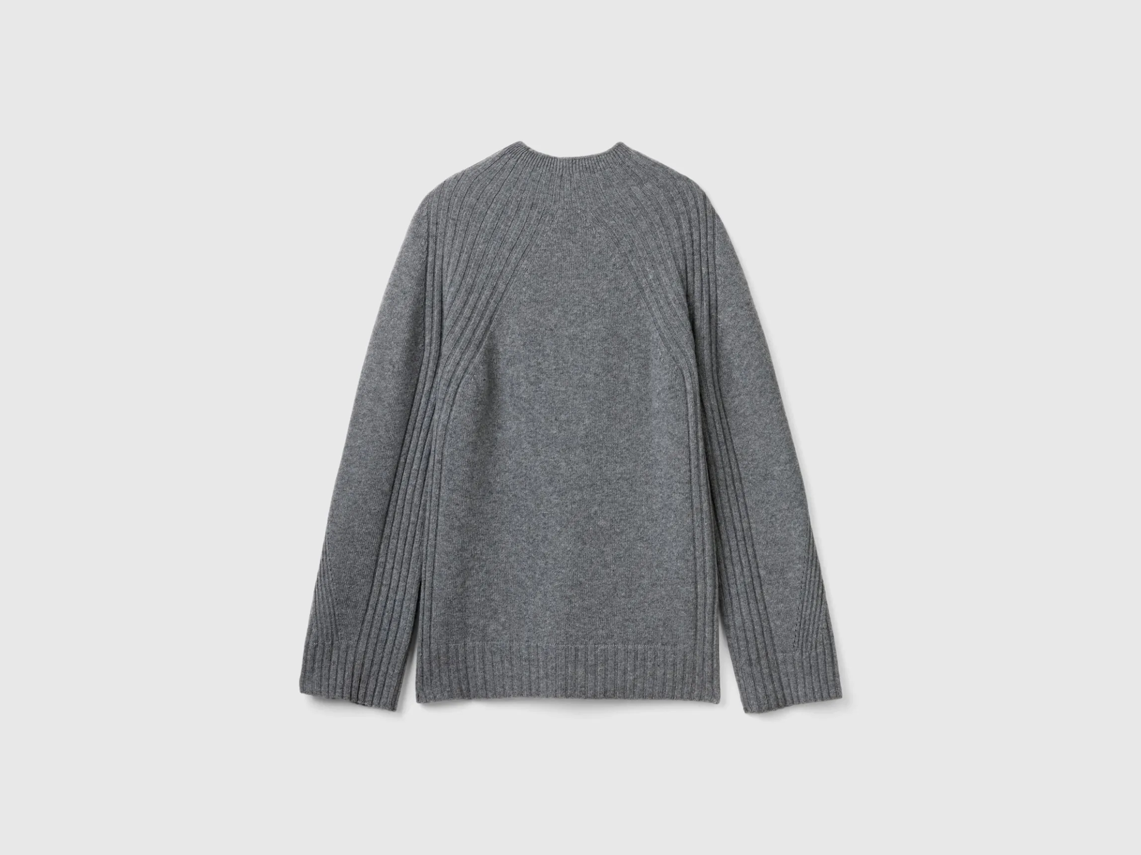 Turtleneck sweater with slits