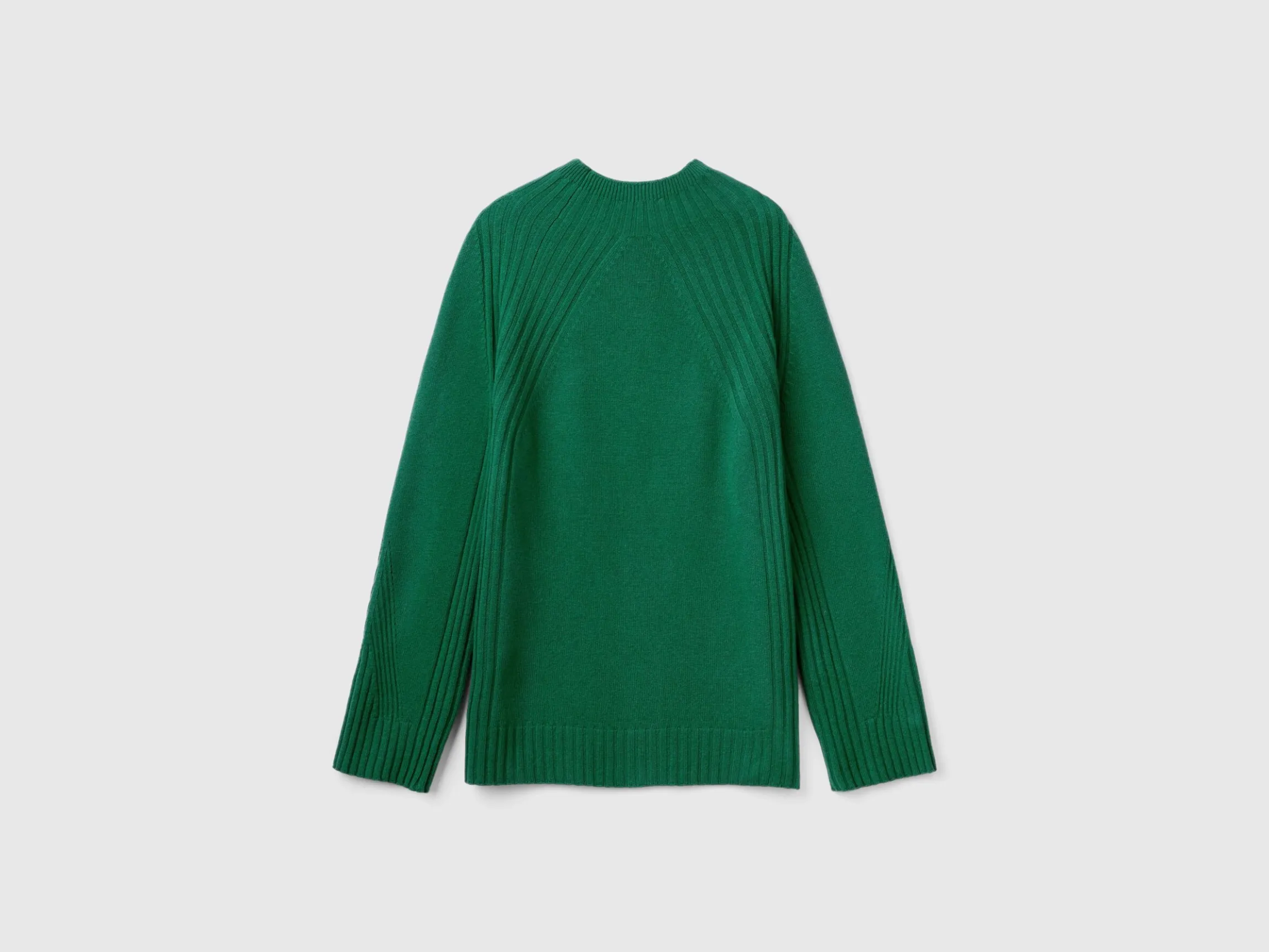 Turtleneck sweater with slits