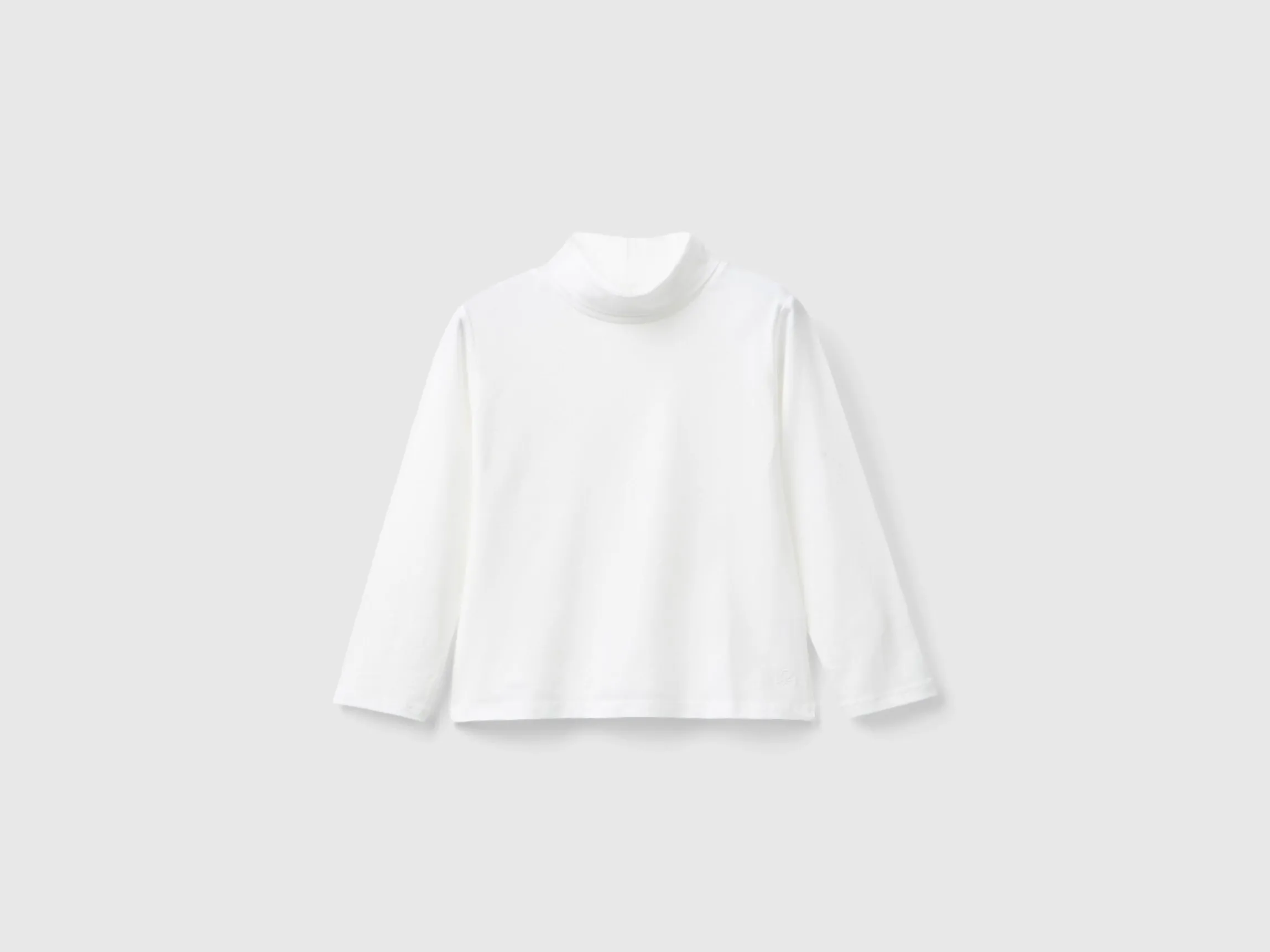 Turtleneck t-shirt in stretch cotton