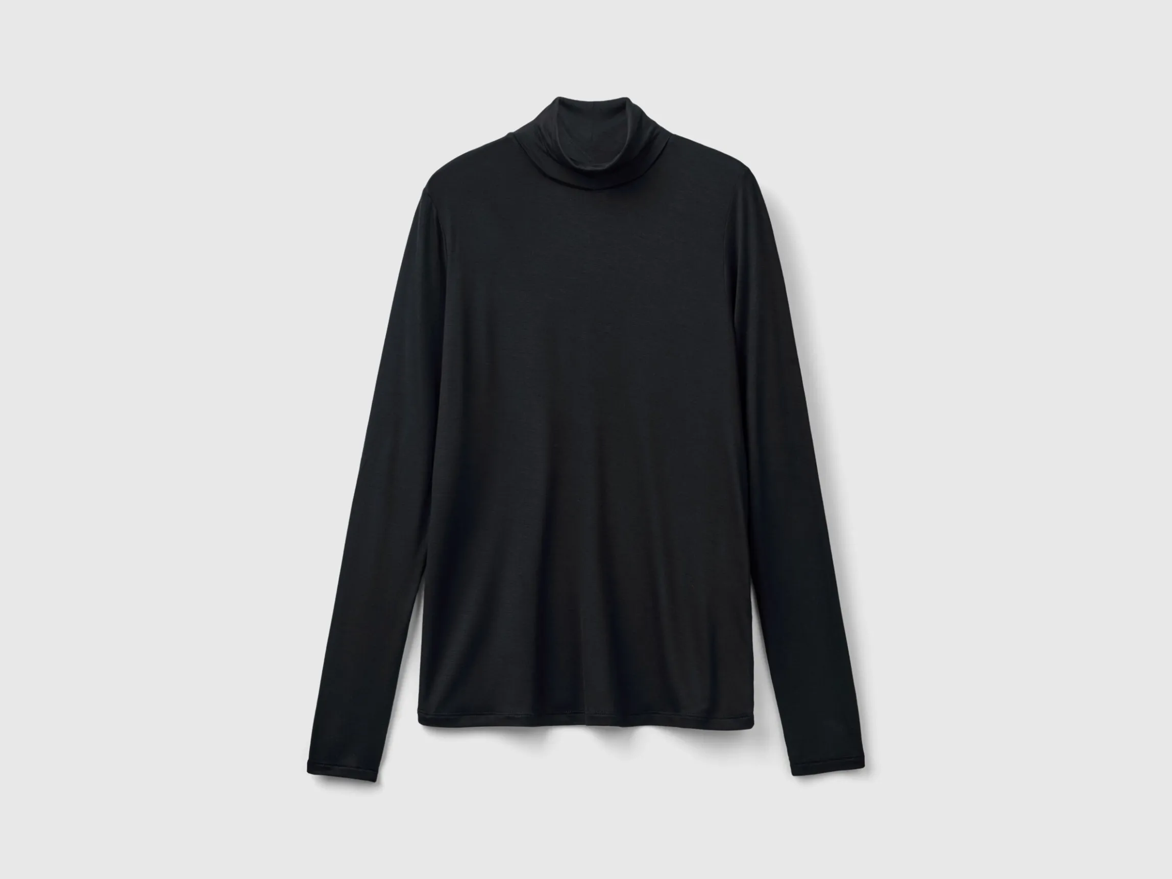 Turtleneck t-shirt in stretch viscose