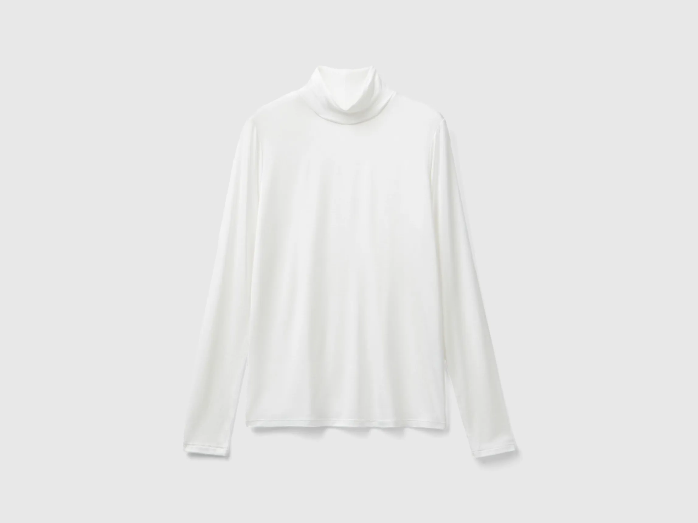 Turtleneck t-shirt in stretch viscose