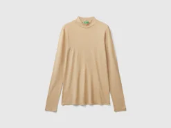 Turtleneck t-shirt in viscose and wool blend