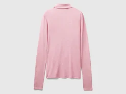 Turtleneck t-shirt in viscose and cashmere blend