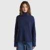Turtleneck with wide collar