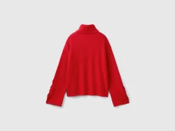 Turtleneck with wide collar