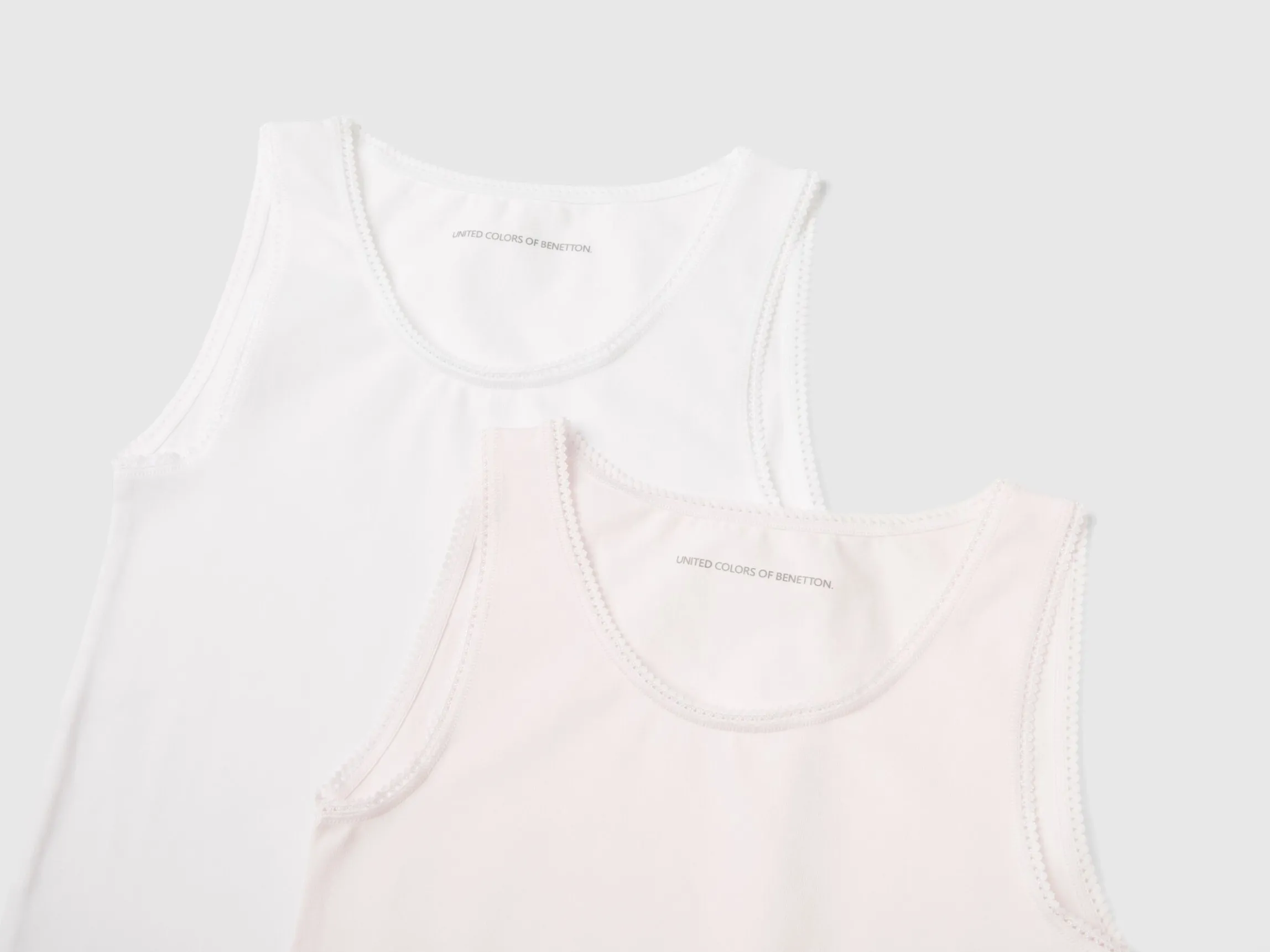 Two tank tops in stretch cotton