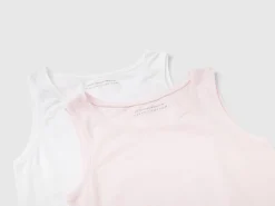 Two tank tops in super stretch organic cotton