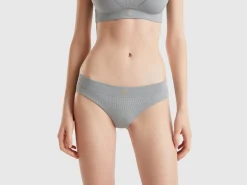 Underwear in recycled nylon blend