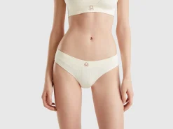 Underwear in recycled nylon blend