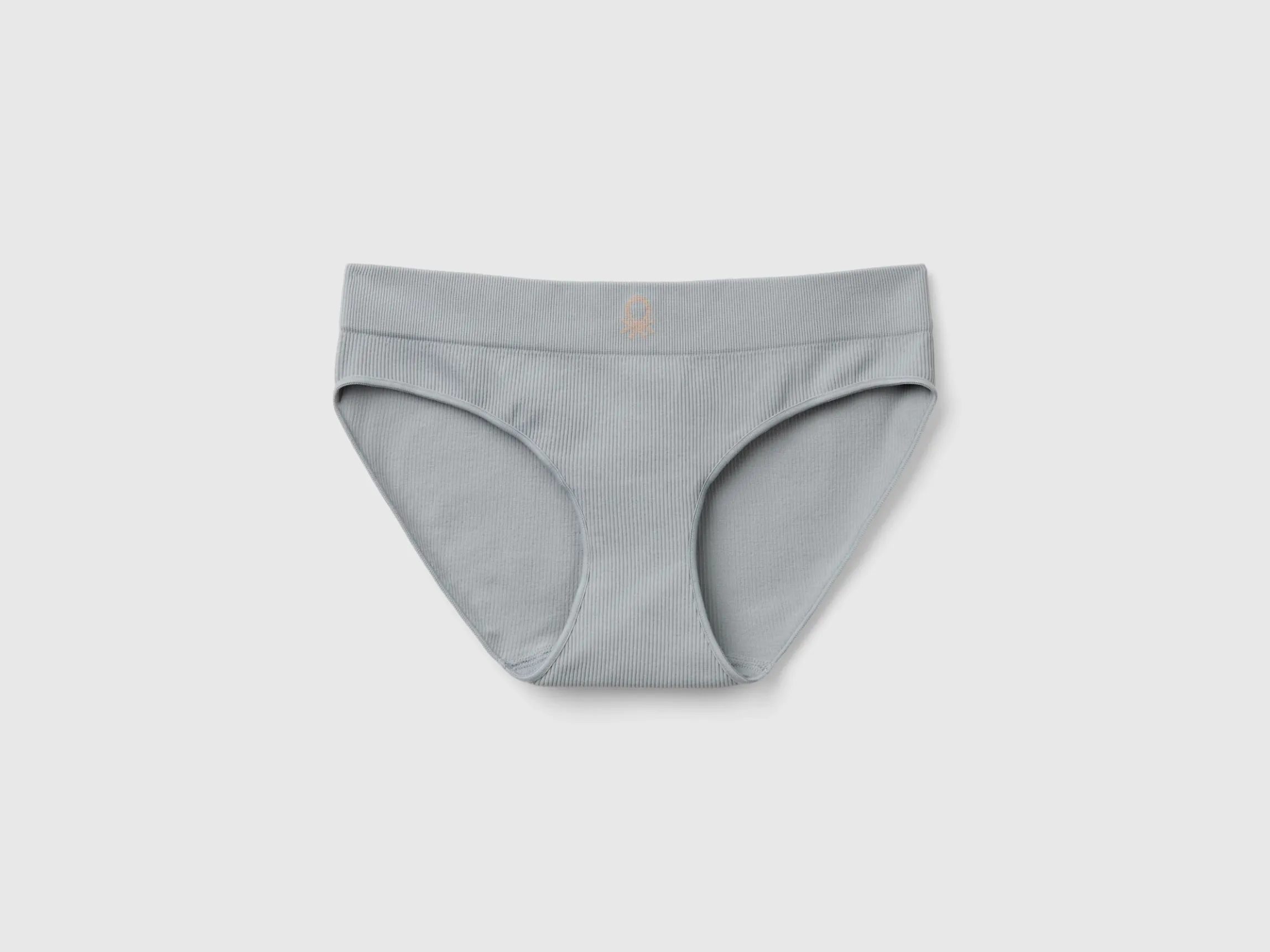 Underwear in recycled nylon blend