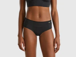 Underwear with lurex