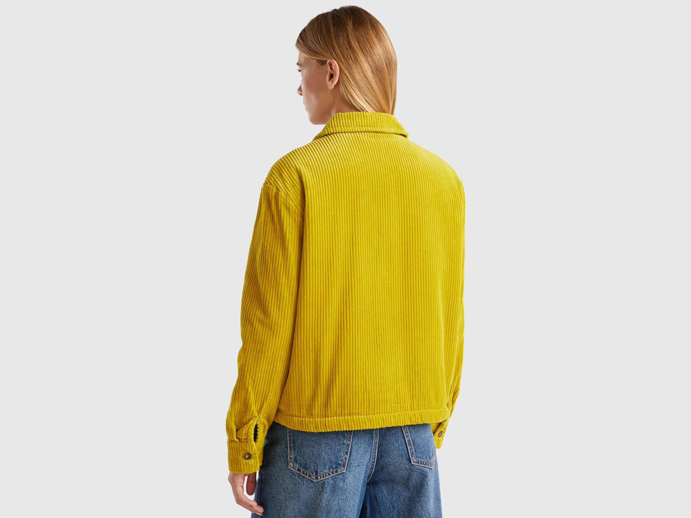 Velvet jacket with teddy lining